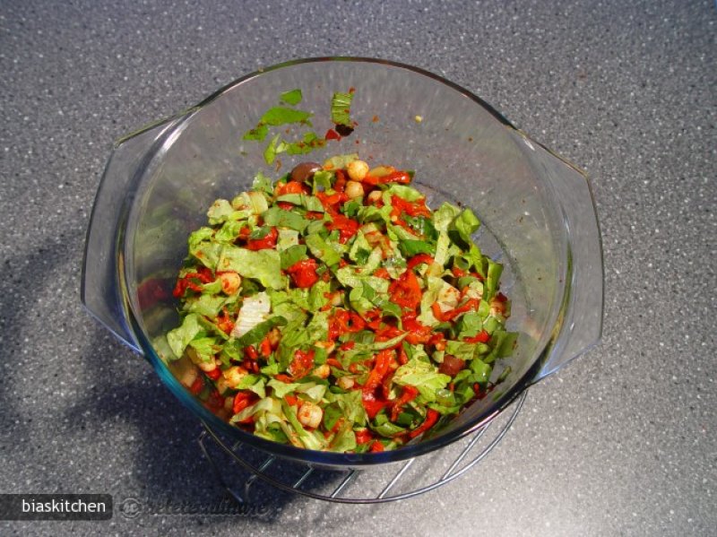 Salata Verde cu Naut | Salate | Reteteculinare.RO