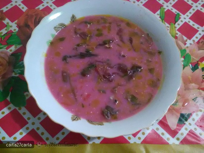 Bors de Loboda Rosie cu Smantana