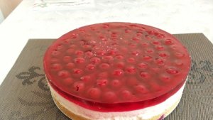 Cheesecake cu visine (fara coacere)