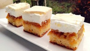 Prajitura cu mere si bezea