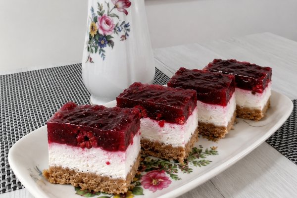 Cheesecake cu zmeura fara coacere